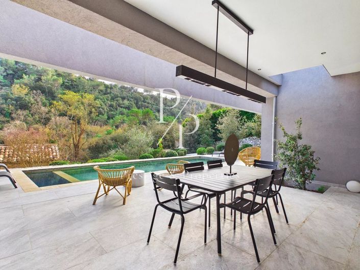 Image No.4-4 Bed House for sale