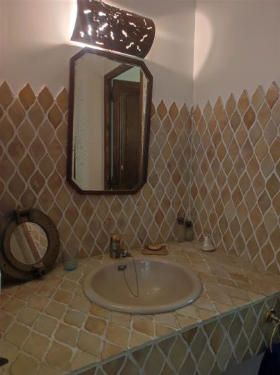 Image No.14-4 Bed House for sale
