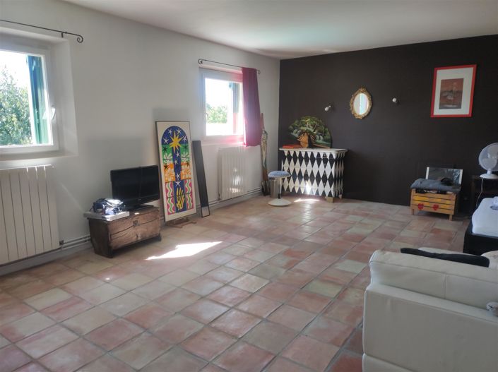Image No.16-4 Bed House for sale
