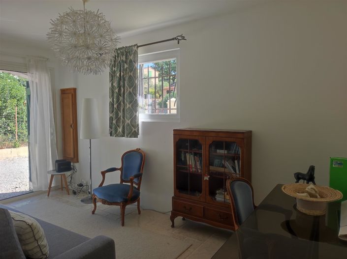 Image No.17-4 Bed House for sale