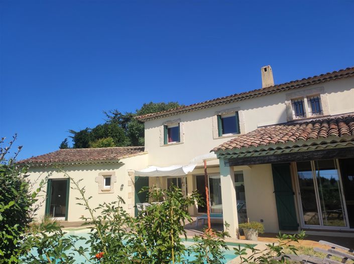 Image No.2-4 Bed House for sale