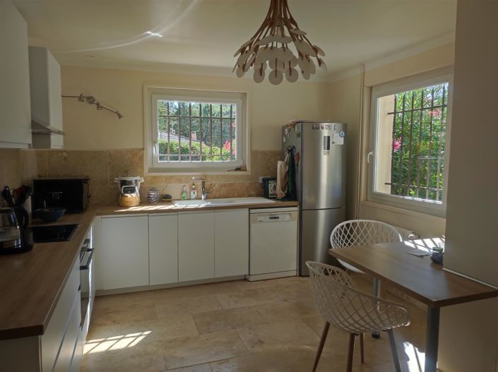 Image No.7-4 Bed House for sale