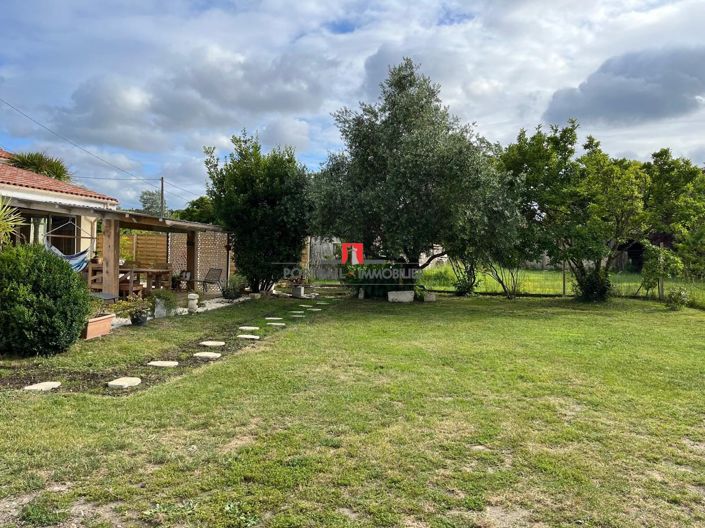 Image No.17-4 Bed House for sale