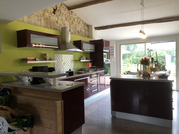 Image No.6-4 Bed House for sale