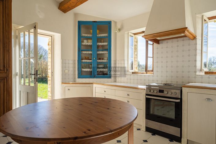 Image No.5-4 Bed House for sale