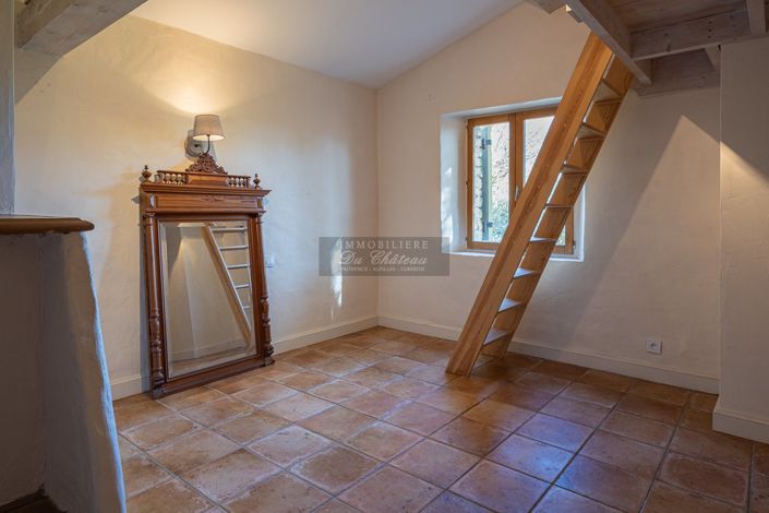 Image No.7-4 Bed House for sale