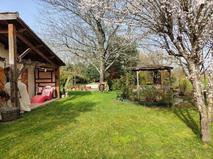 Image No.15-3 Bed House for sale