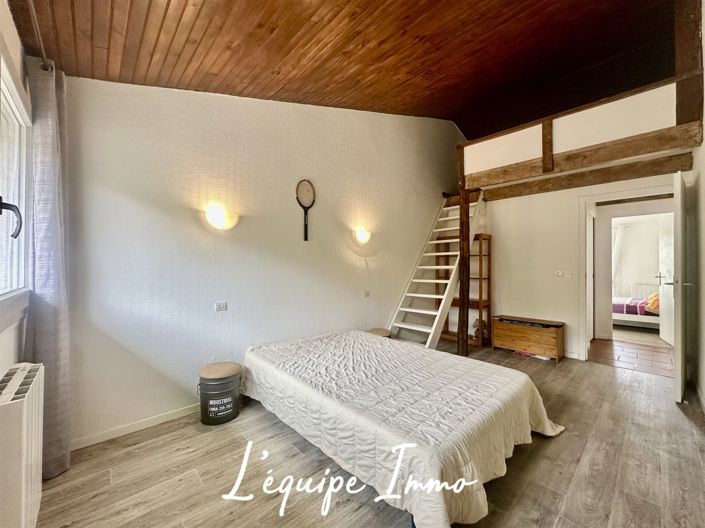 Image No.12-4 Bed House for sale