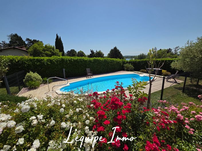 Image No.15-4 Bed House for sale