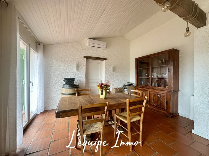 Image No.6-4 Bed House for sale