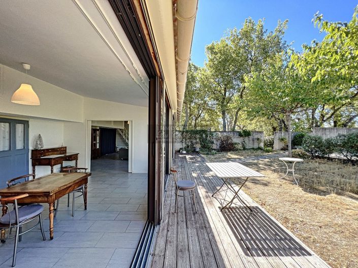 Image No.11-6 Bed House for sale