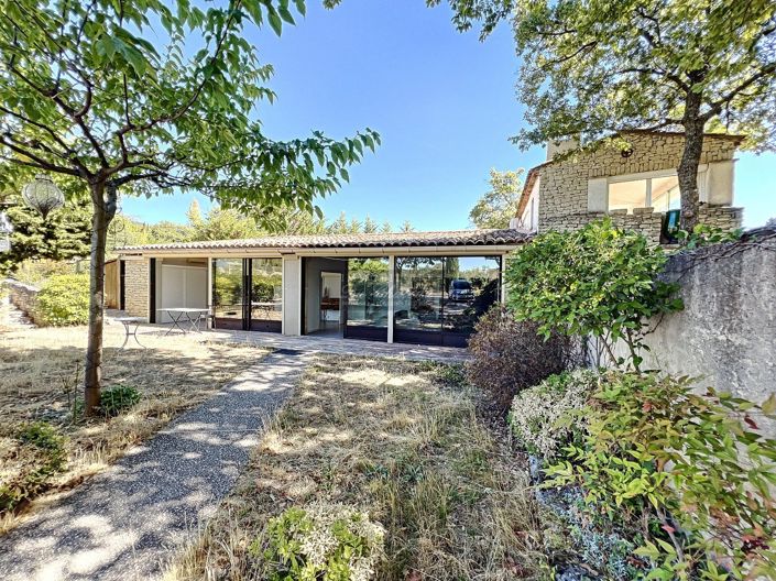 Image No.14-6 Bed House for sale