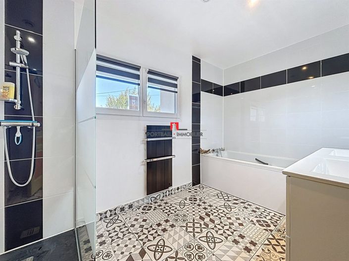 Image No.5-3 Bed House for sale