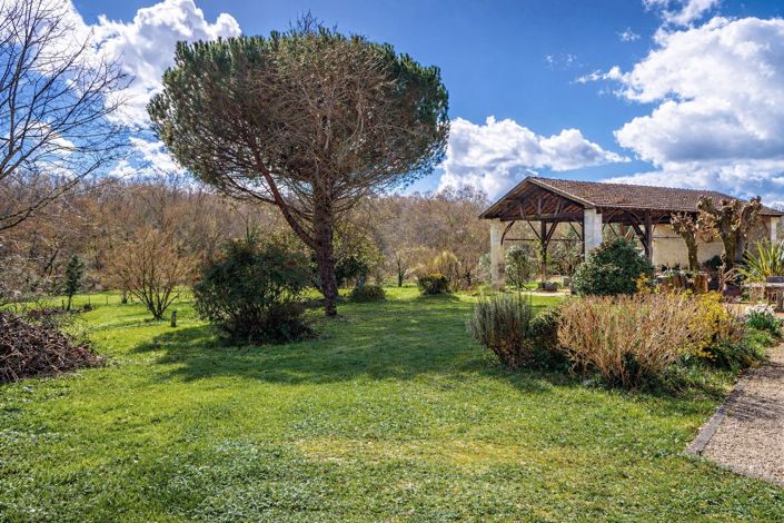 Image No.3-4 Bed House for sale