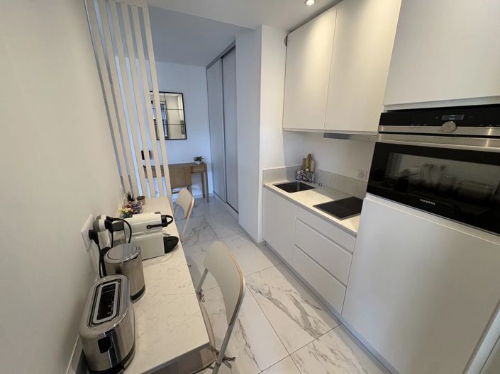 Image No.8-Apartment for sale