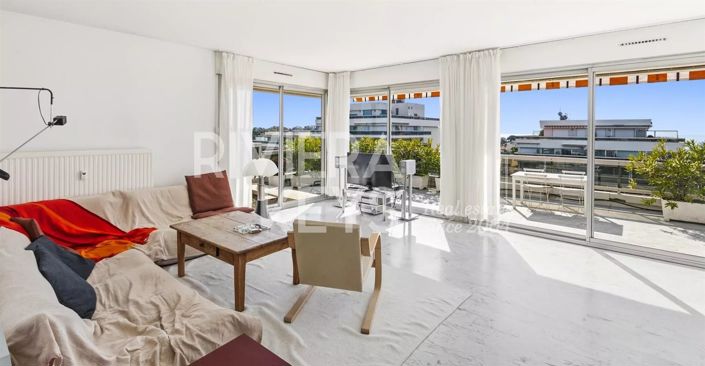 Image No.18-3 Bed Apartment for sale