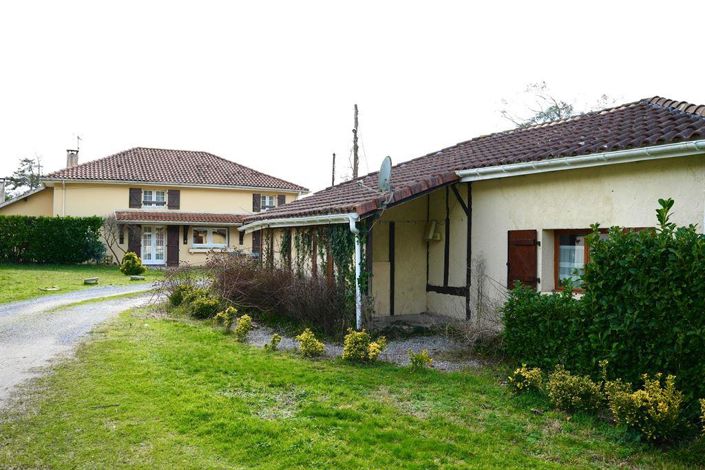 Image No.5-9 Bed House for sale