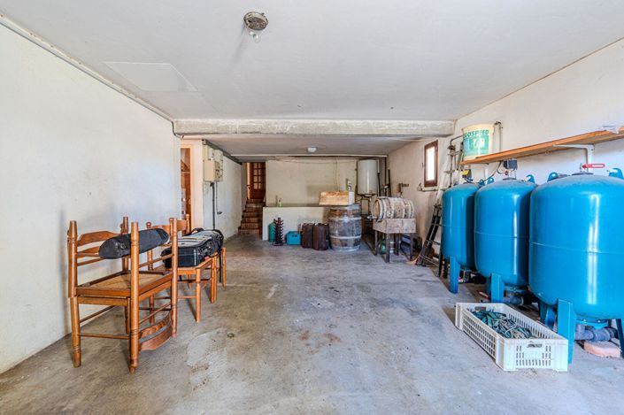 Image No.17-3 Bed House for sale