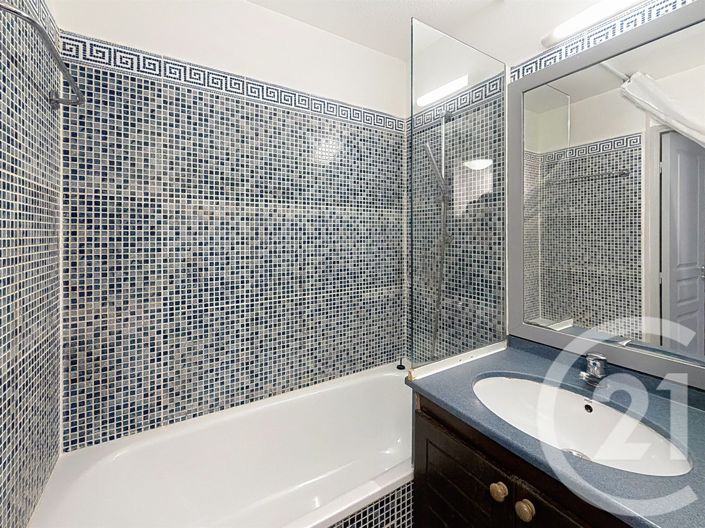Image No.5-Appartement de 1 chambre à vendre à Cannes-la-Bocca