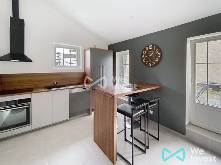 Image No.6-4 Bed House for sale