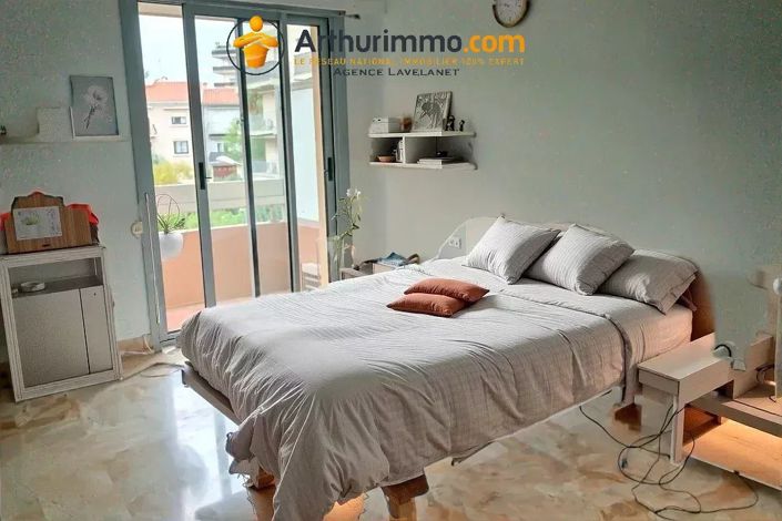 Image No.4-3 Bed Apartment for sale