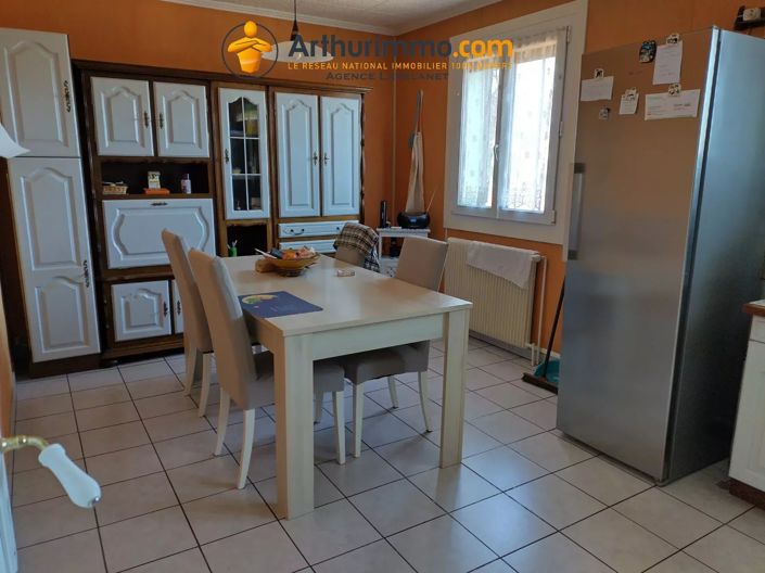 Image No.13-3 Bed House for sale