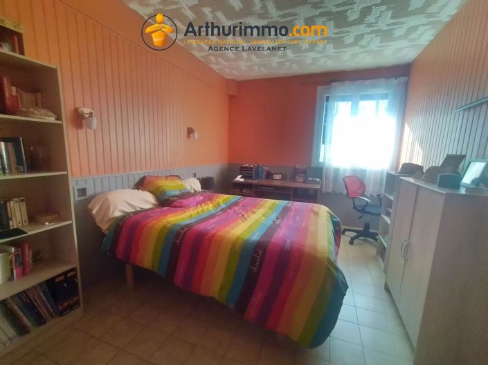 Image No.17-3 Bed House for sale