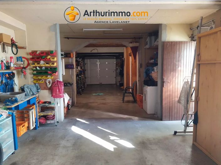 Image No.20-3 Bed House for sale