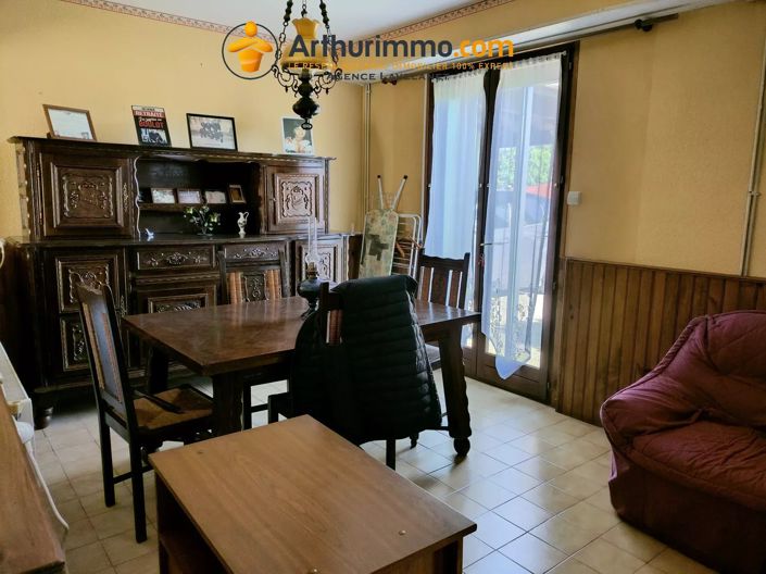 Image No.23-3 Bed House for sale
