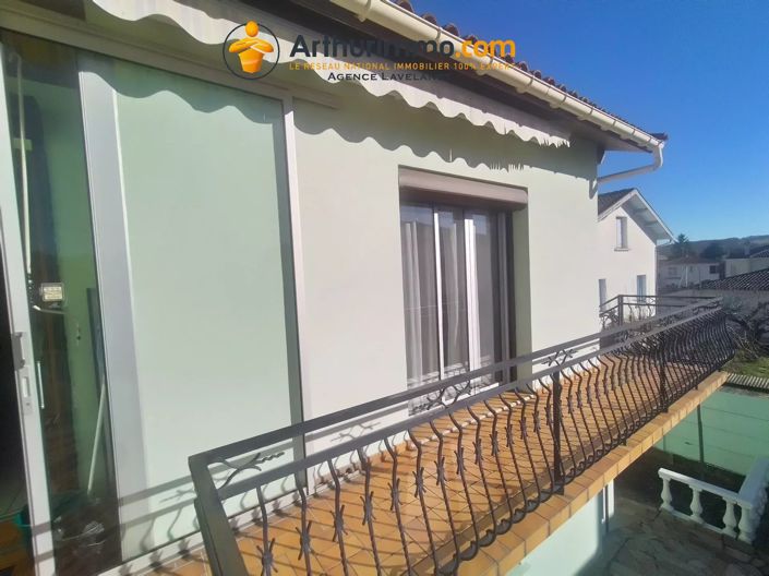 Image No.8-3 Bed House for sale
