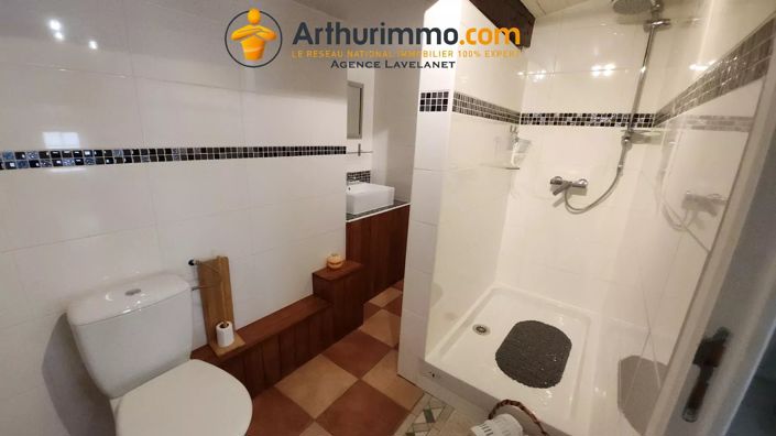 Image No.11-5 Bed House for sale
