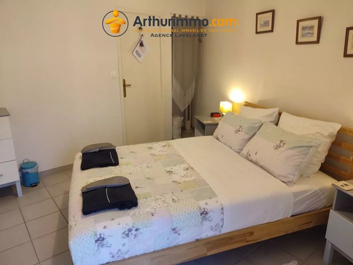 Image No.26-5 Bed House for sale