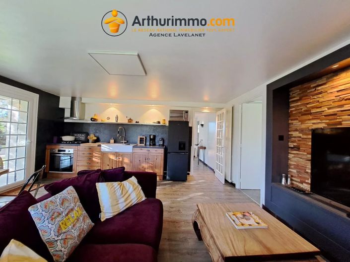 Image No.11-6 Bed House for sale
