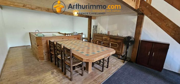 Image No.30-6 Bed House for sale