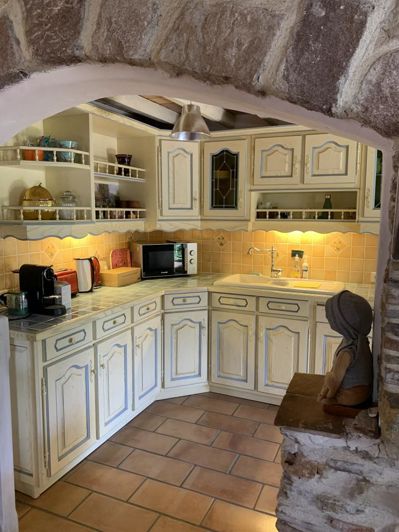 Image No.10-3 Bed House for sale