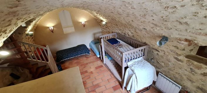 Image No.11-3 Bed House for sale