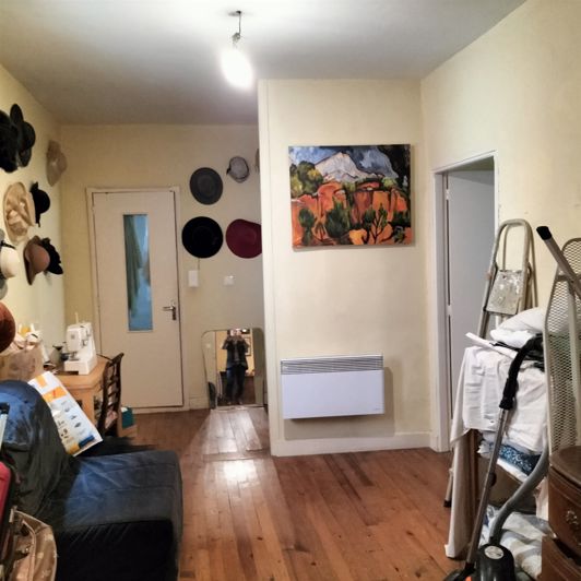 Image No.17-4 Bed House for sale