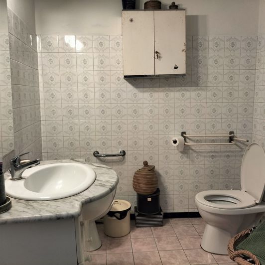 Image No.18-4 Bed House for sale