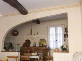 Image No.28-4 Bed House for sale