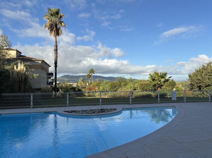 Image No.6-3 Bed Apartment for sale