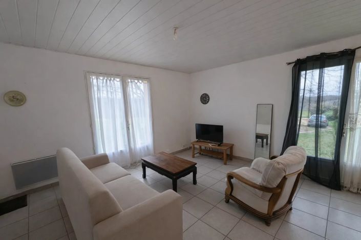 Image No.6-4 Bed House for sale