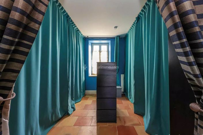 Image No.6-7 Bed House for sale