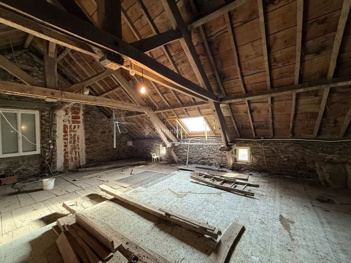 Image No.19-6 Bed House for sale
