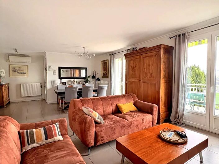 Image No.4-4 Bed House for sale