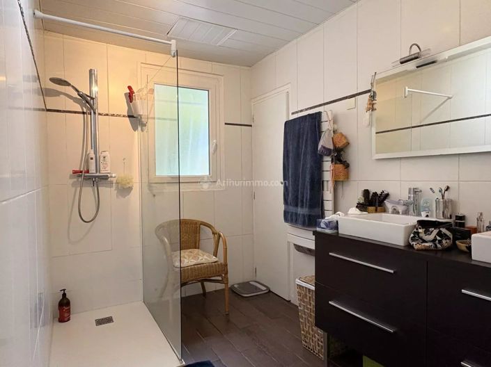 Image No.9-4 Bed House for sale