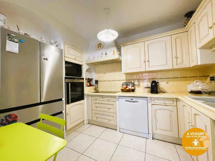 Image No.4-2 Bed Apartment for sale