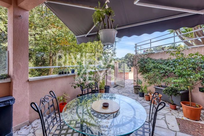 Image No.22-4 Bed House for sale