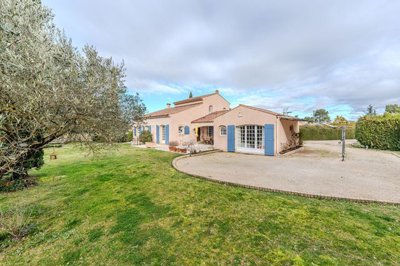 1 - Mazan, Maison