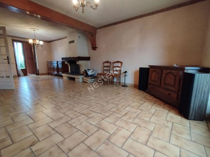 Image No.19-3 Bed House for sale