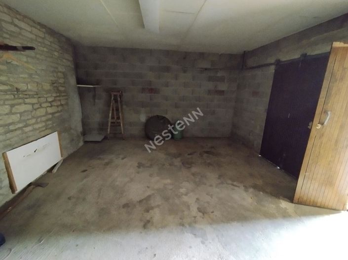 Image No.8-3 Bed House for sale